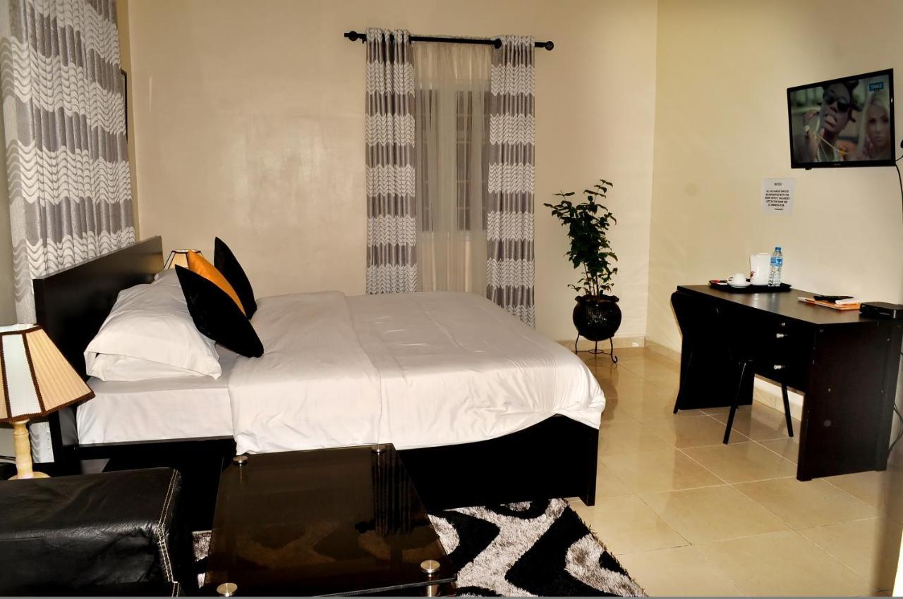 לגוס J Gibson Hotel מראה חיצוני תמונה
