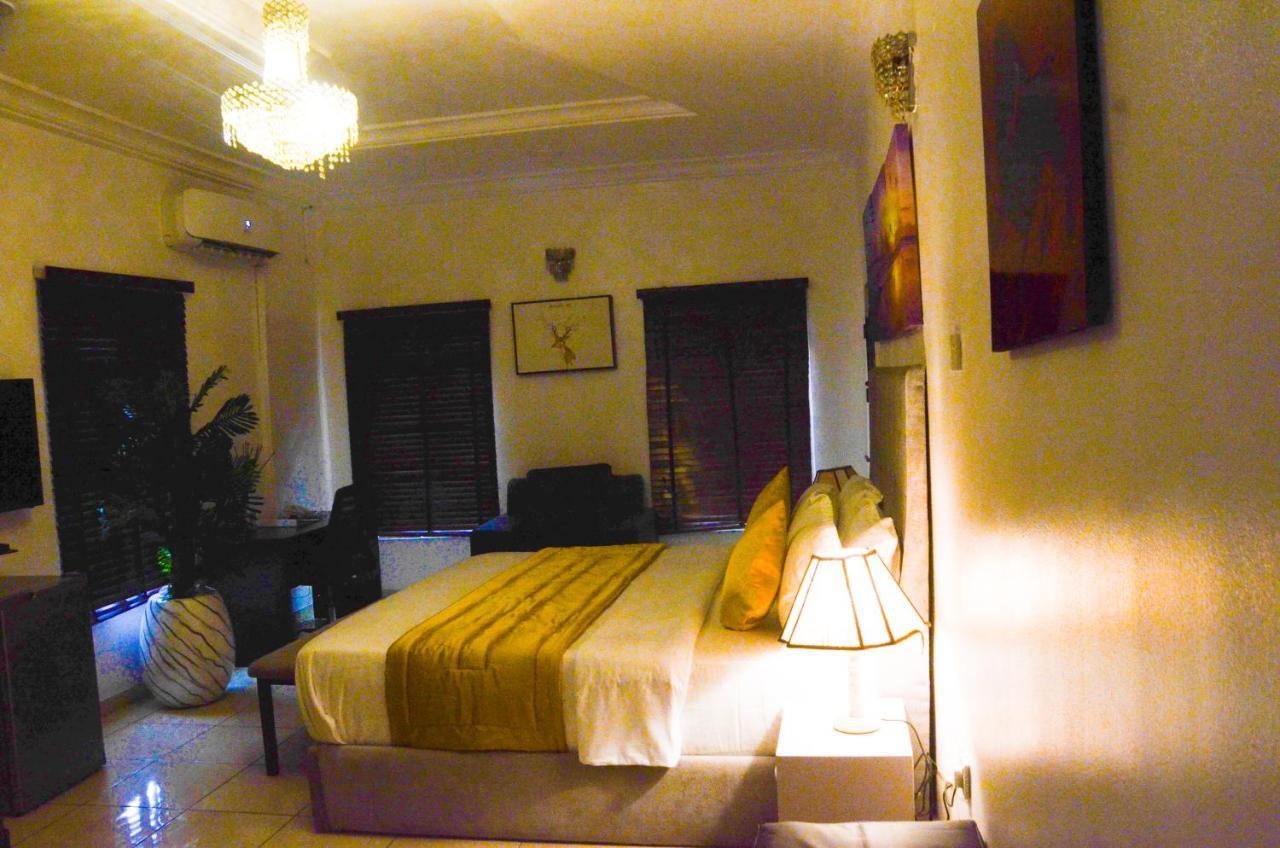 לגוס J Gibson Hotel מראה חיצוני תמונה