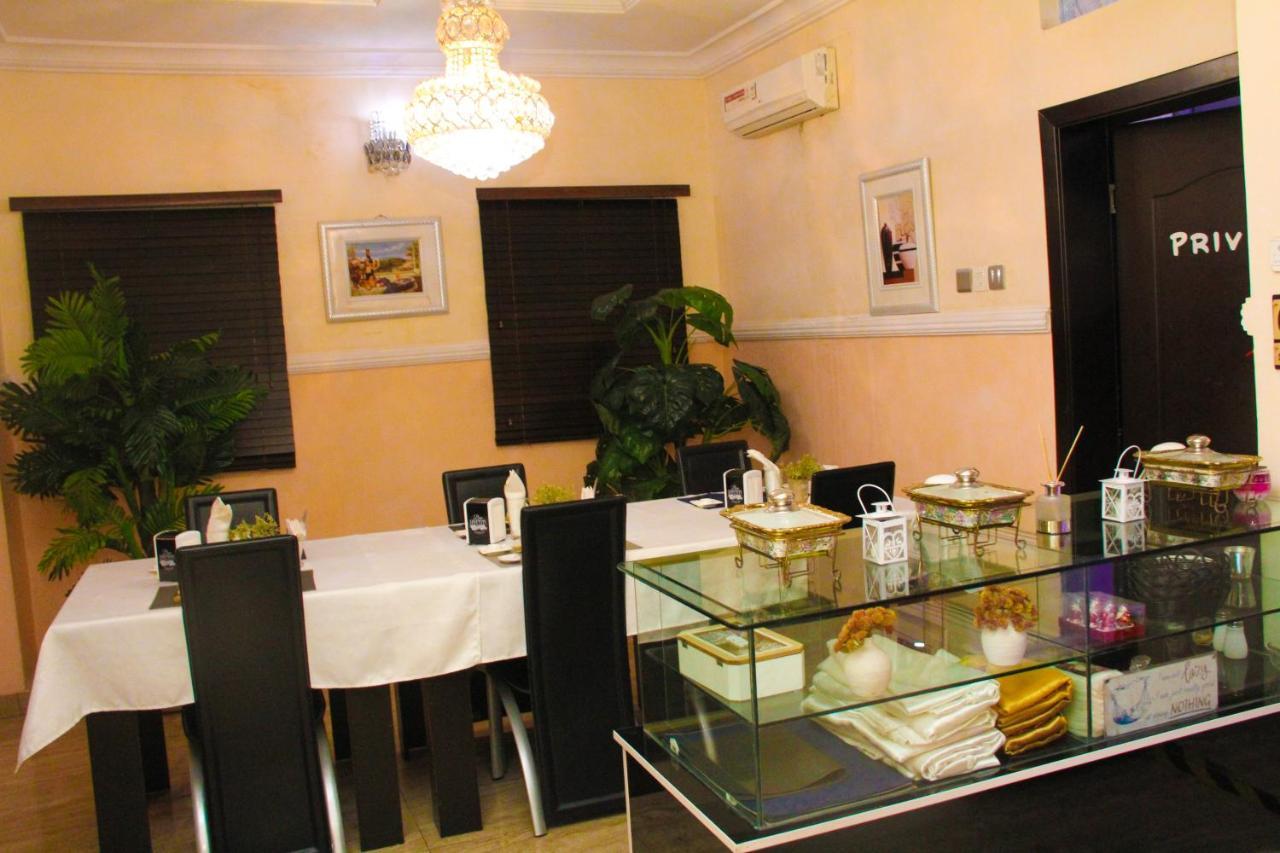 לגוס J Gibson Hotel מראה חיצוני תמונה