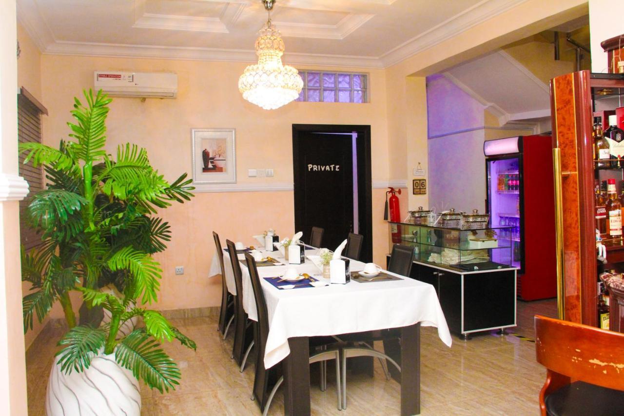 לגוס J Gibson Hotel מראה חיצוני תמונה