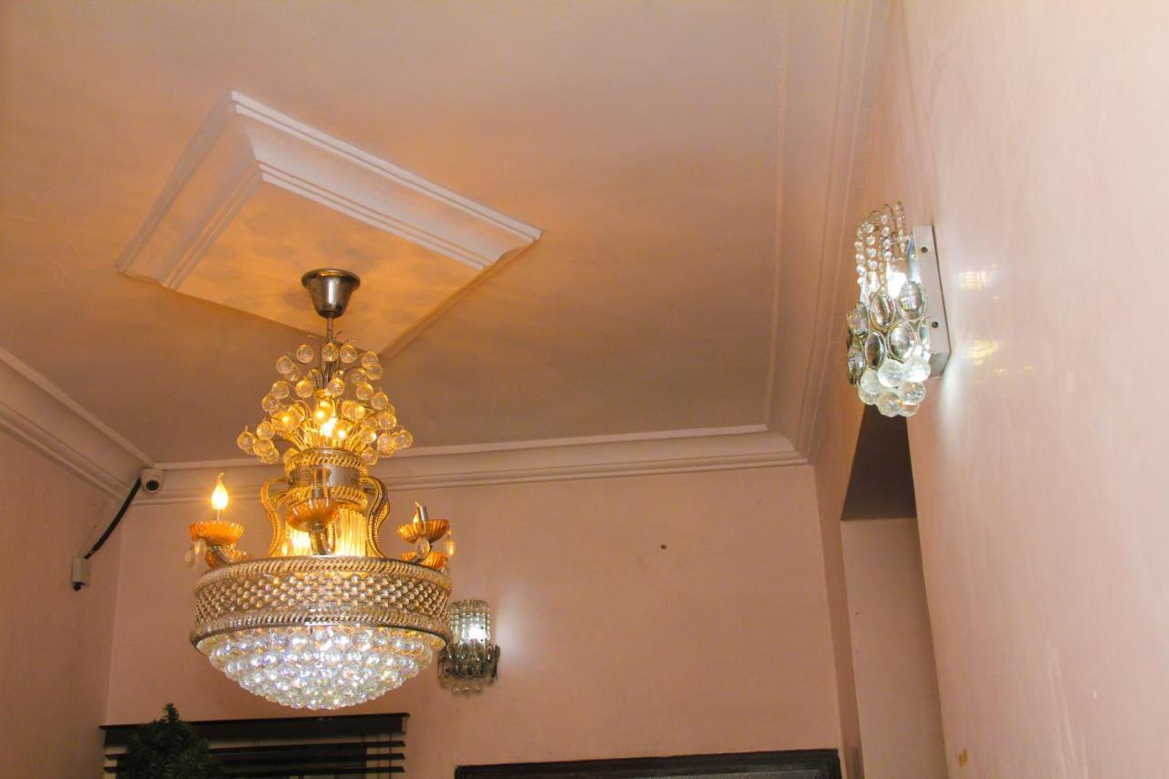 לגוס J Gibson Hotel מראה חיצוני תמונה