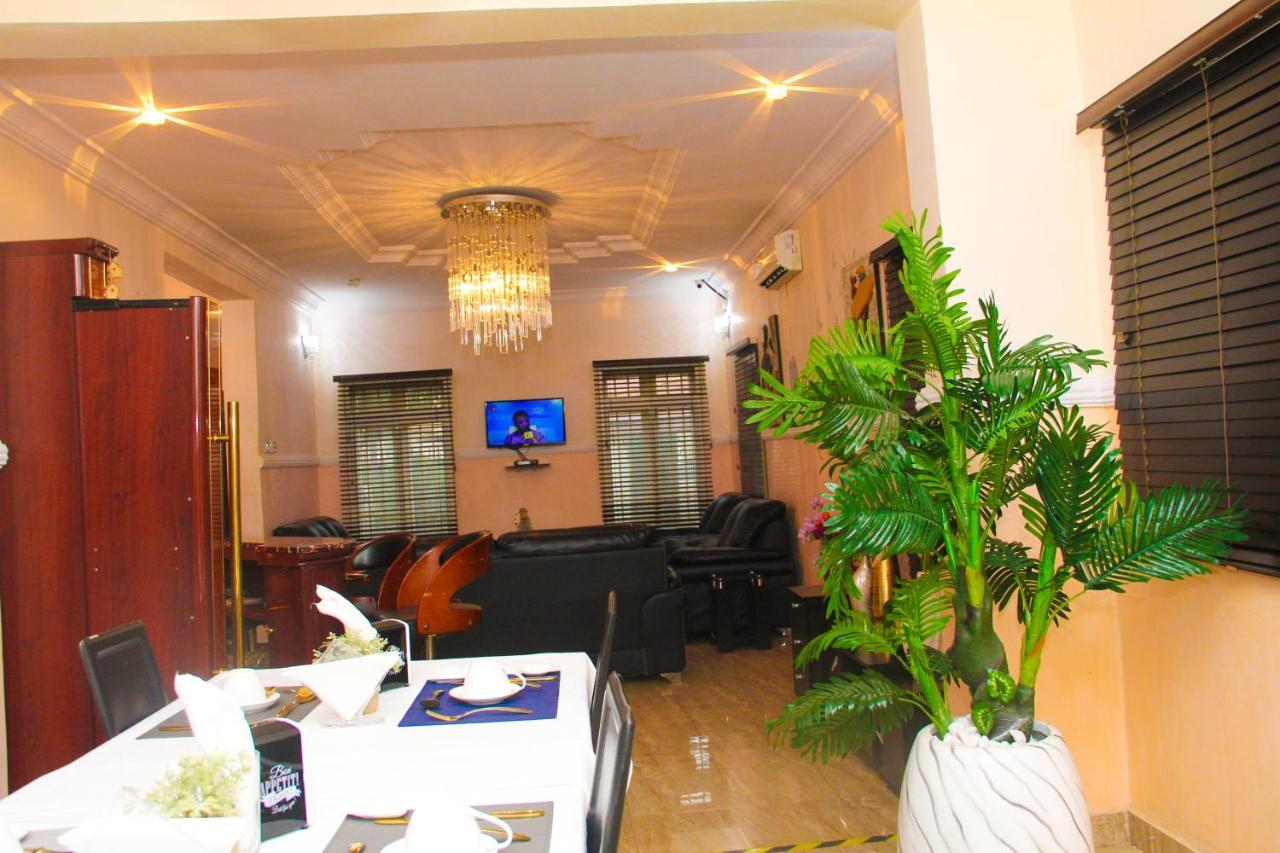 לגוס J Gibson Hotel מראה חיצוני תמונה