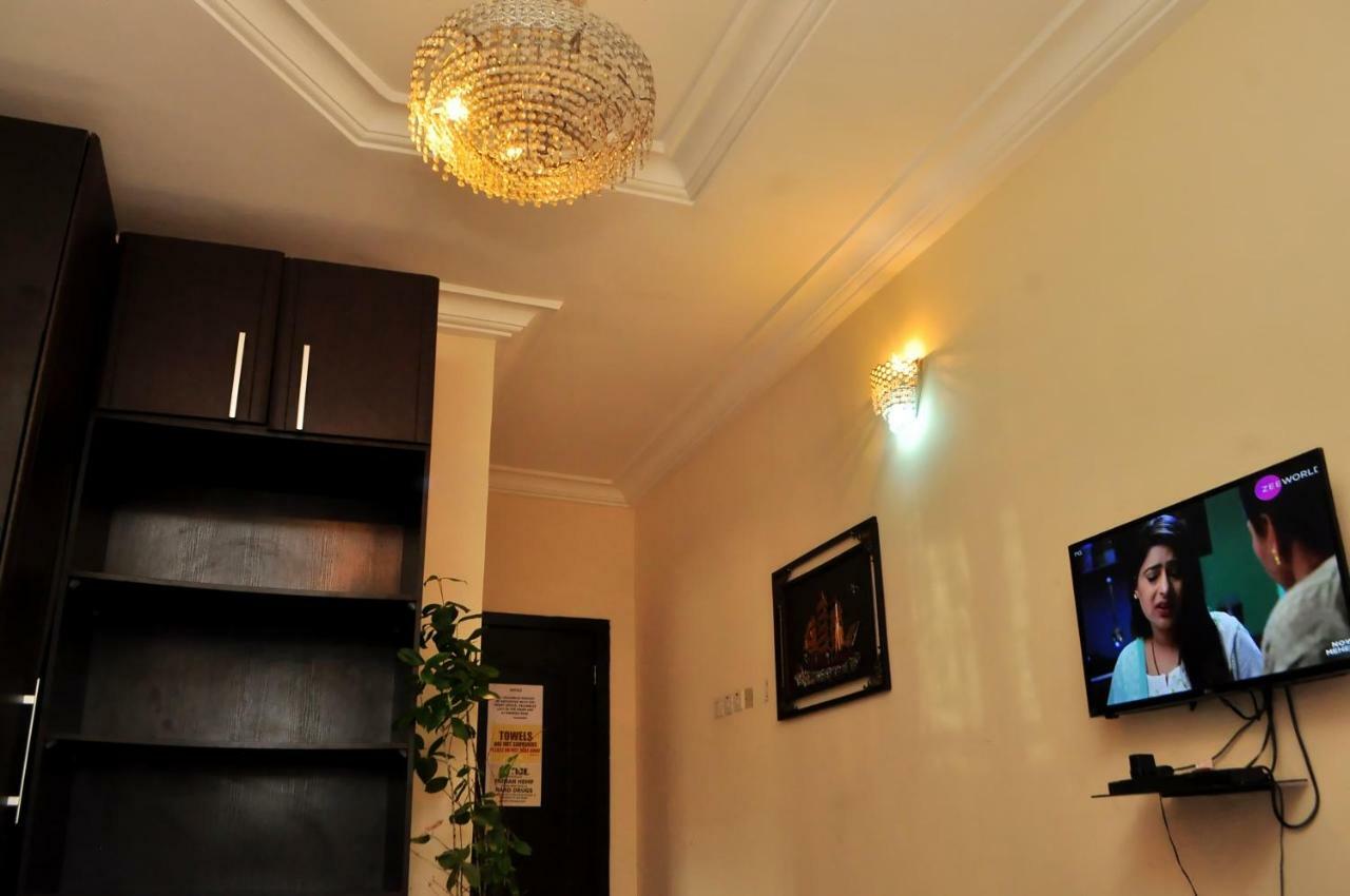 לגוס J Gibson Hotel מראה חיצוני תמונה
